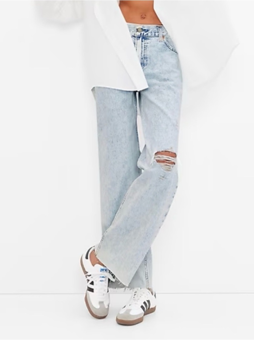 GAP Light Blue Wide-Leg Distressed Jeans